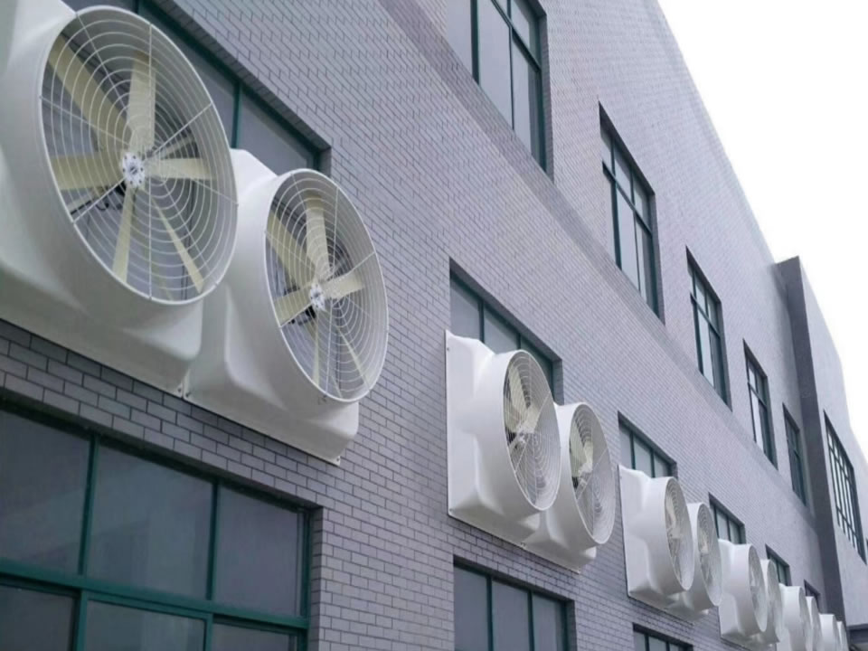厂房生产车间使用冷风机与注塑抗腐通风管道